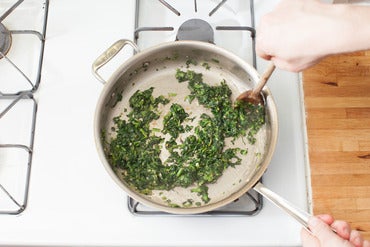 Finish the spinach & plate your dish: