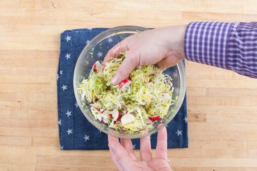 Make the frisée salad: