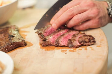 Slice the steak & plate your dish: