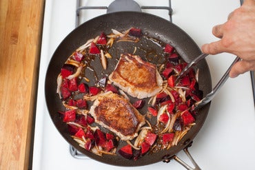 Cook the pork & plum sauce:
