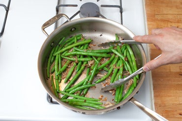 Cook the green beans: