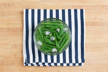 Cook the green beans: