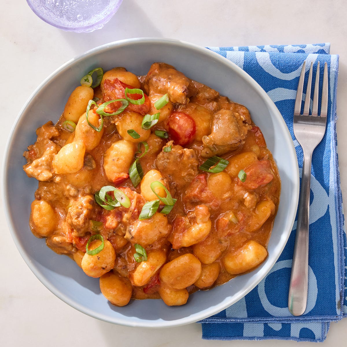 Recipe 15Min Poblano Sausage Gnocchi with Tomato Sauce & Cheddar