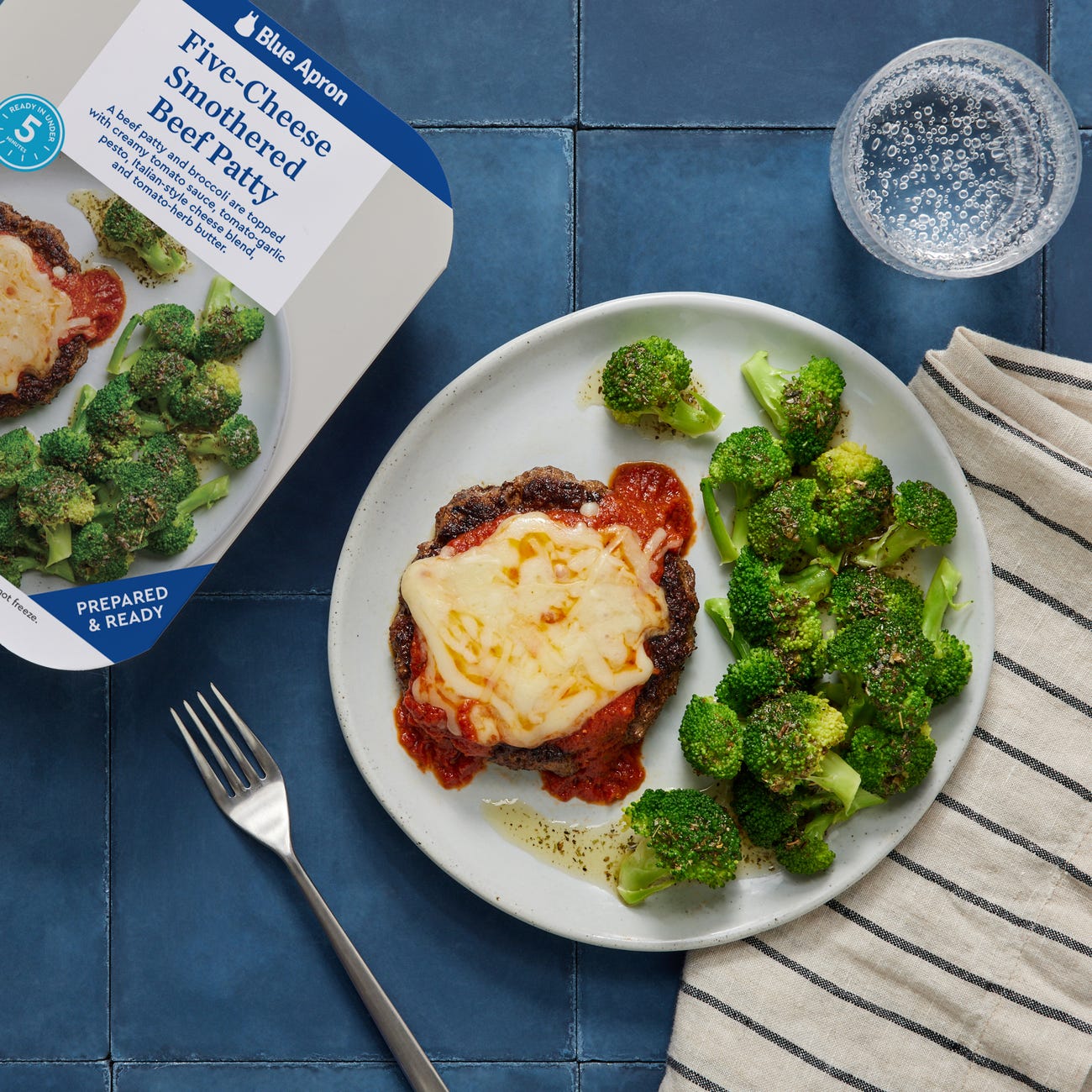 Recipe FiveCheese Smothered Beef Patty with Broccoli & Creamy Tomato
