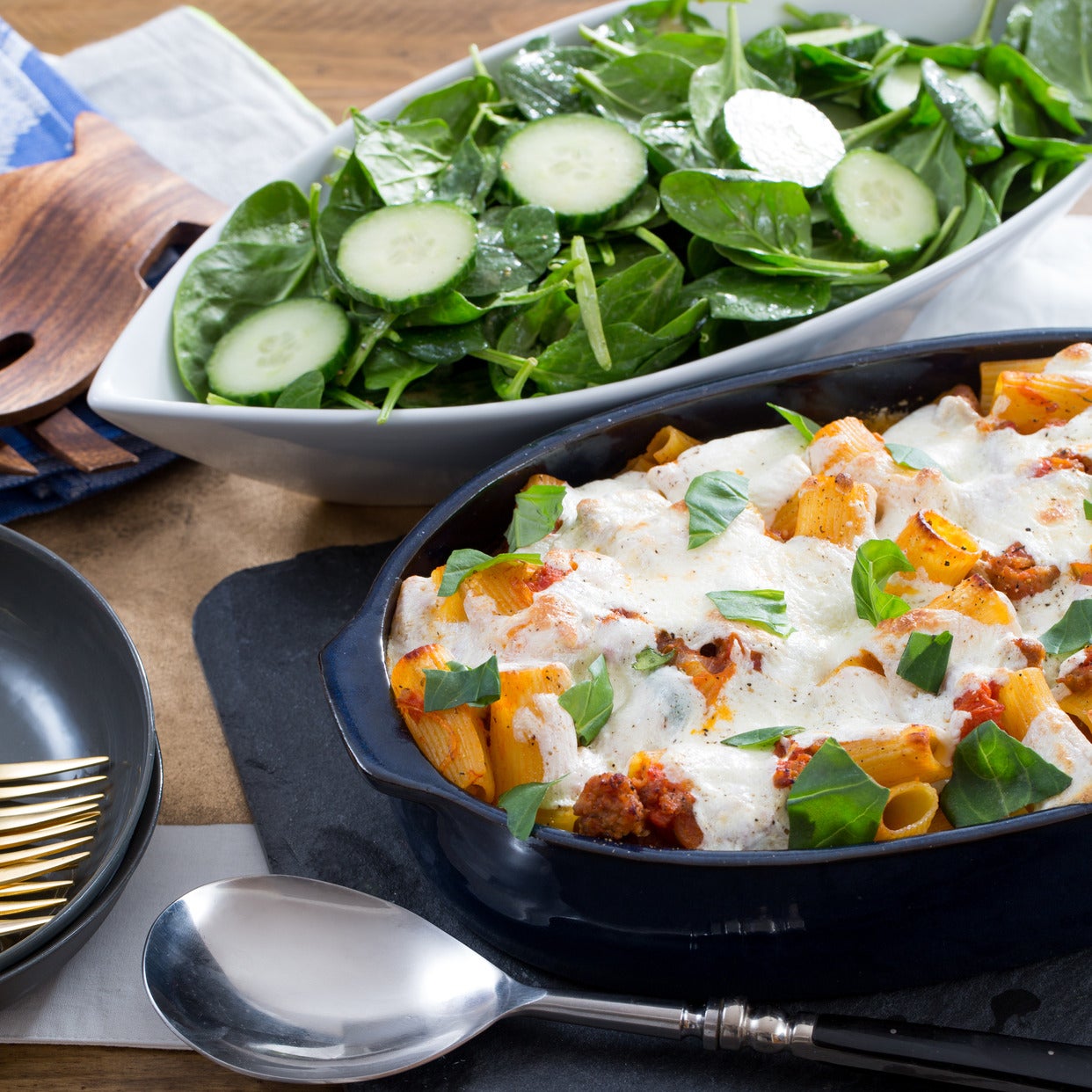 Recipe Baked Sausage, Mozzarella & Rigatoni Pasta with Spinach