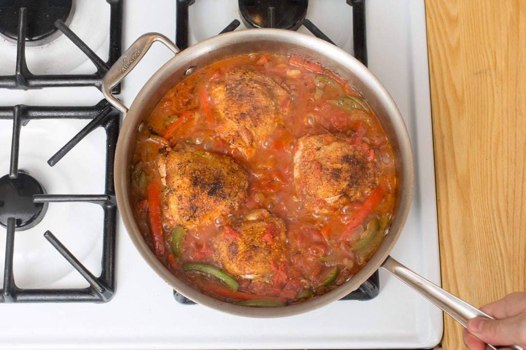 Recipe Braised Chicken Thighs with Bell Peppers, Onion & Cheesy