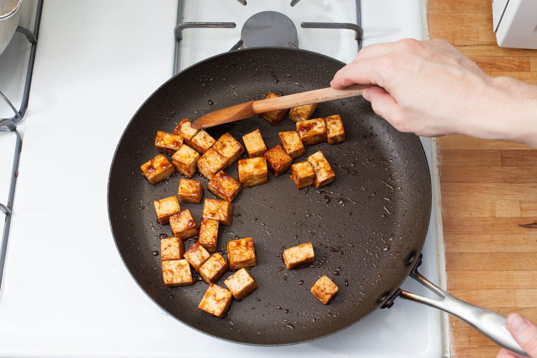 Recipe Miso & Shiitake Ramen with HoisinGlazed Tofu Blue Apron