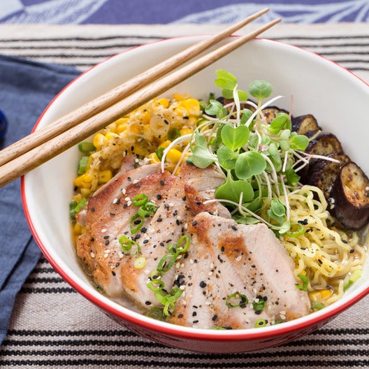Recipe Pork Ramen with Fresh Ramen Noodles & Summer Vegetables Blue