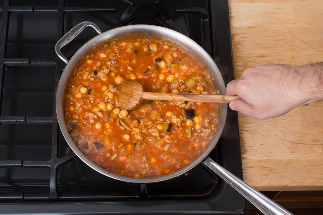 Recipe Spiced Turkey & Chickpea Chili with Chermoula, Labneh & Pita Croutons Blue Apron
