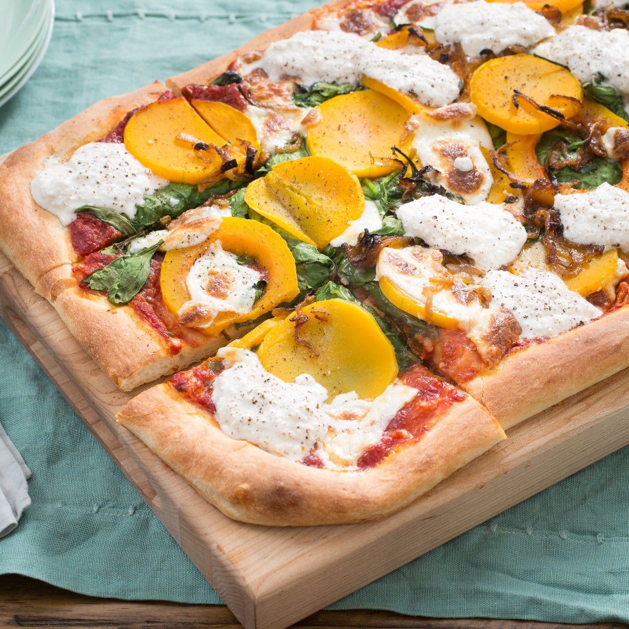 Recipe Squash & Spinach Pizza with Caramelized Onion & HoneyBlack