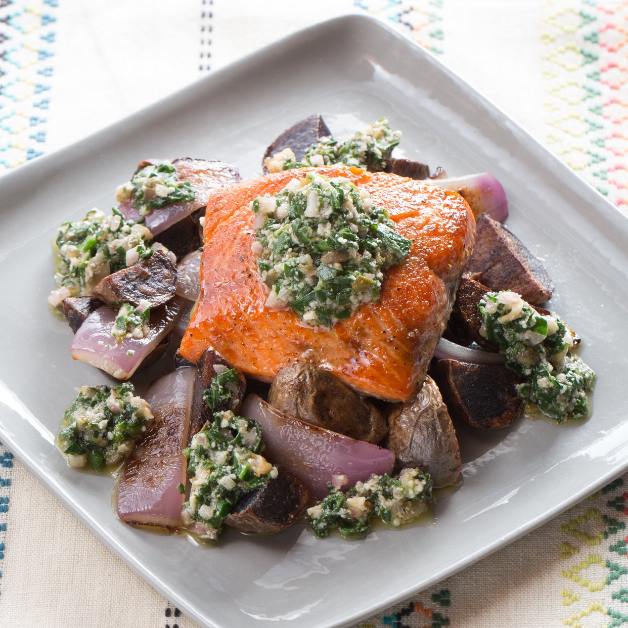 Recipe Seared Salmon & SpinachWalnut Pesto with Purple Potato & Red