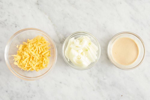 Prepare the ingredients & make the sauce: