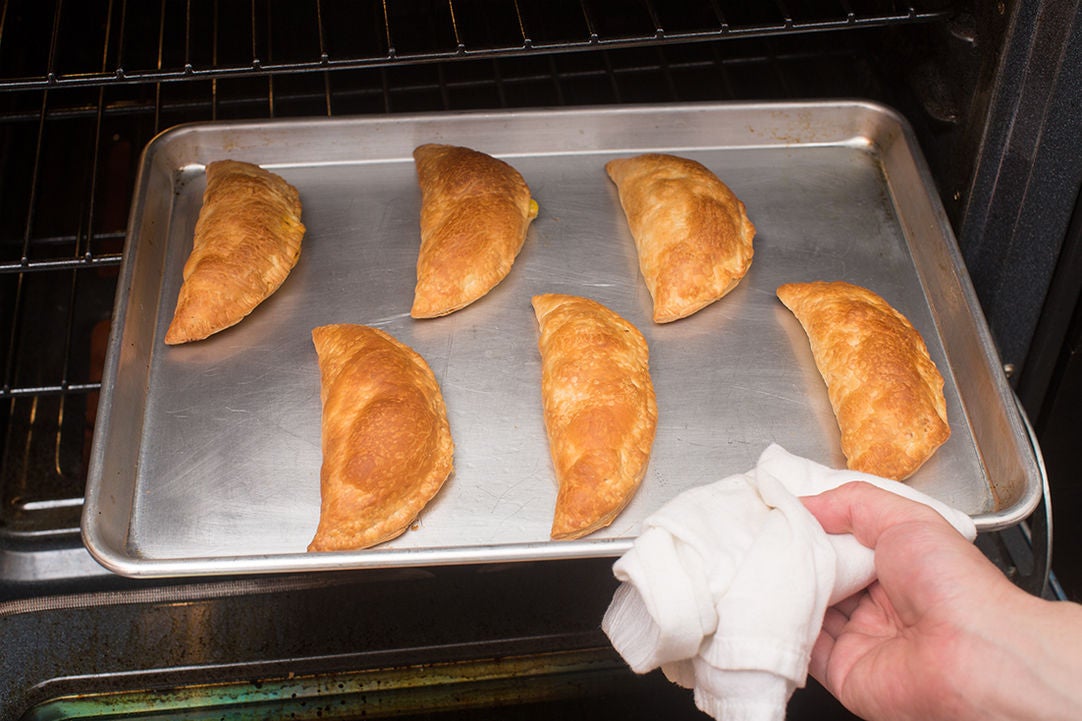 Recipe Corn & Green Bean Empanadas with Cucumber Salad & Creamy Ajo