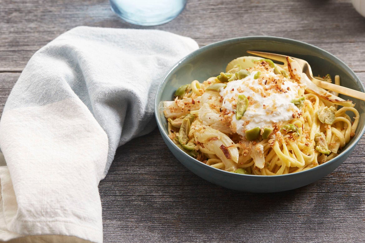 Recipe Fresh Linguine Pasta with Roasted Fennel & Garlic Breadcrumbs