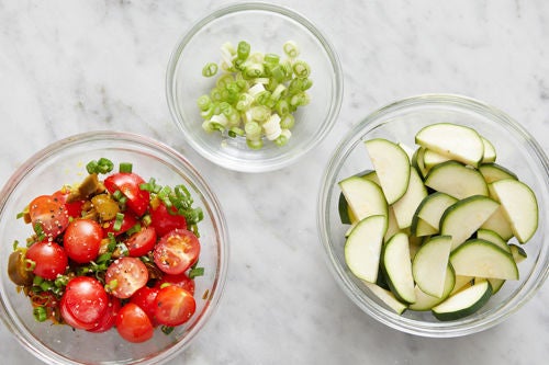 Prepare the remaining ingredients & make the salsa: