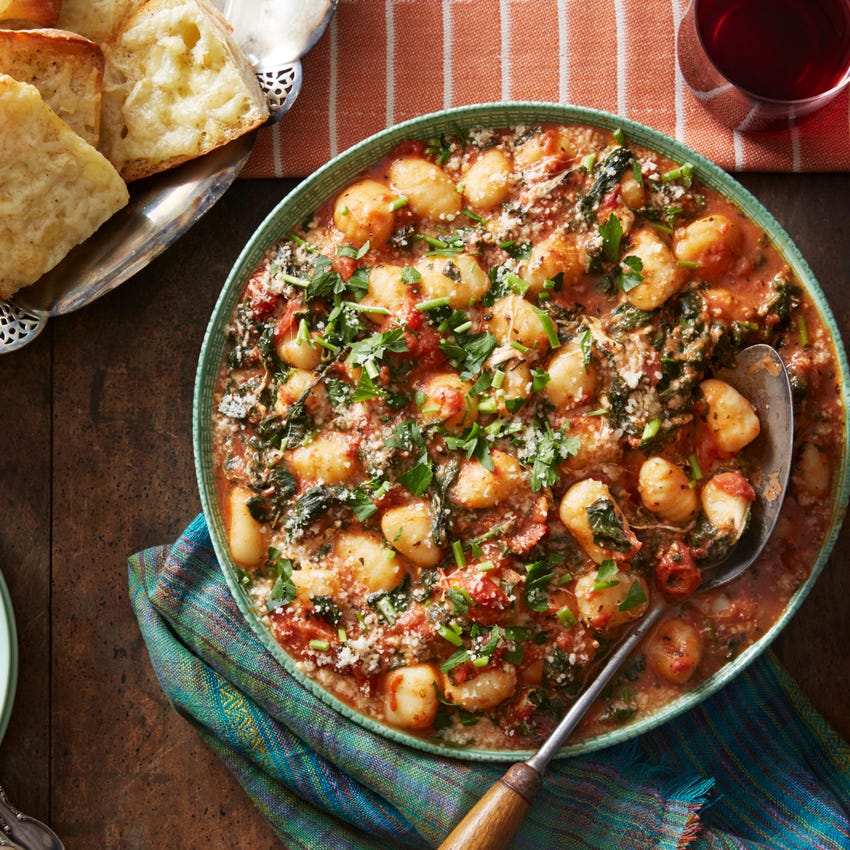 Recipe Spinach & Mozzarella Gnocchi with Cheesy Garlic Bread Blue Apron