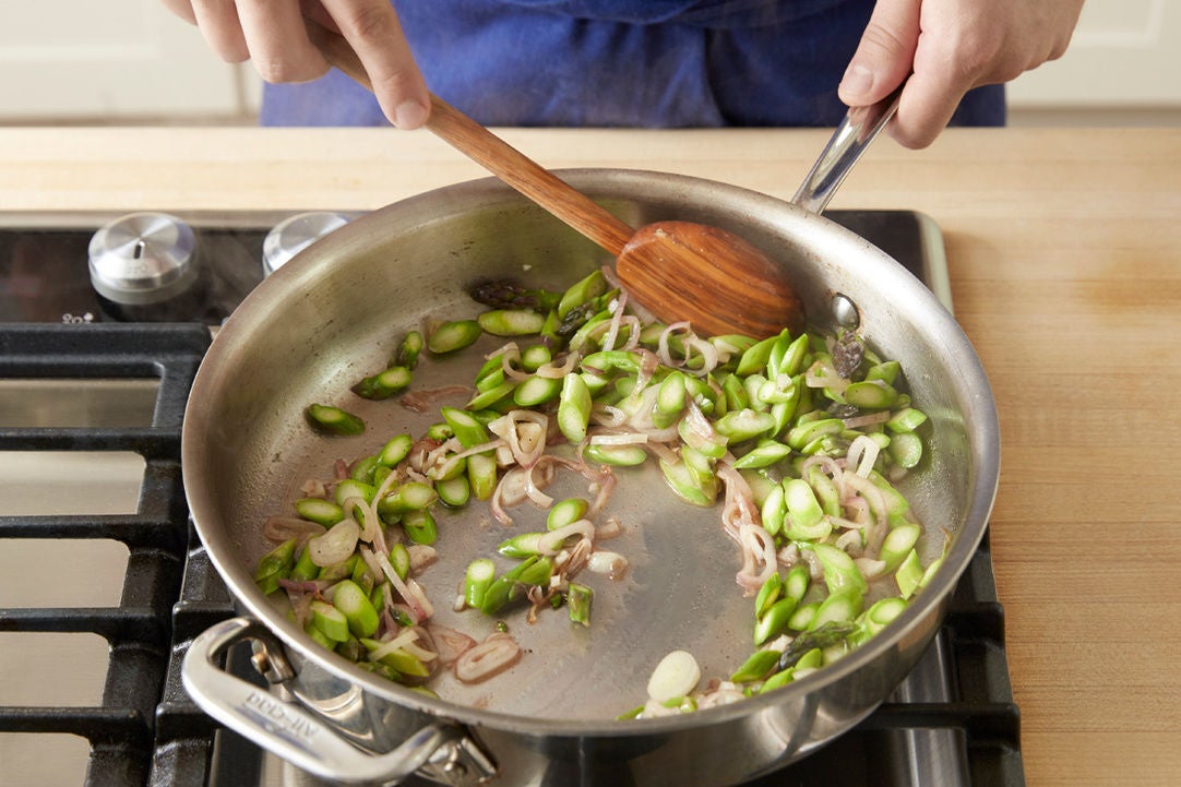 Recipe CaperButter Pork Chops & Farro Salad with Asparagus, Dried