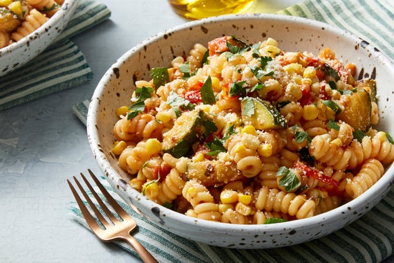 Recipe Fusilli Bucati Pasta With Summer Squash Corn Tomatoes Blue Apron