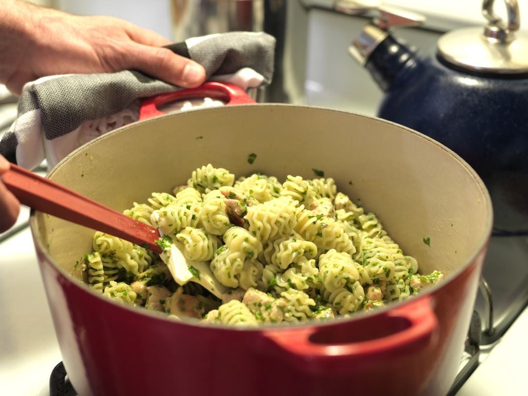 Recipe Arugula Pesto Pasta with Chicken and Castelvetrano Olives
