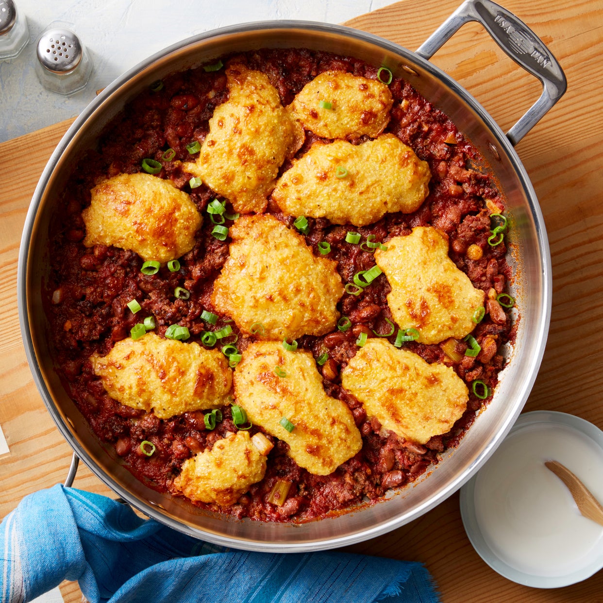 Recipe Beef & Pinto Bean Chili with Cheddar Cornbread Topping Blue Apron