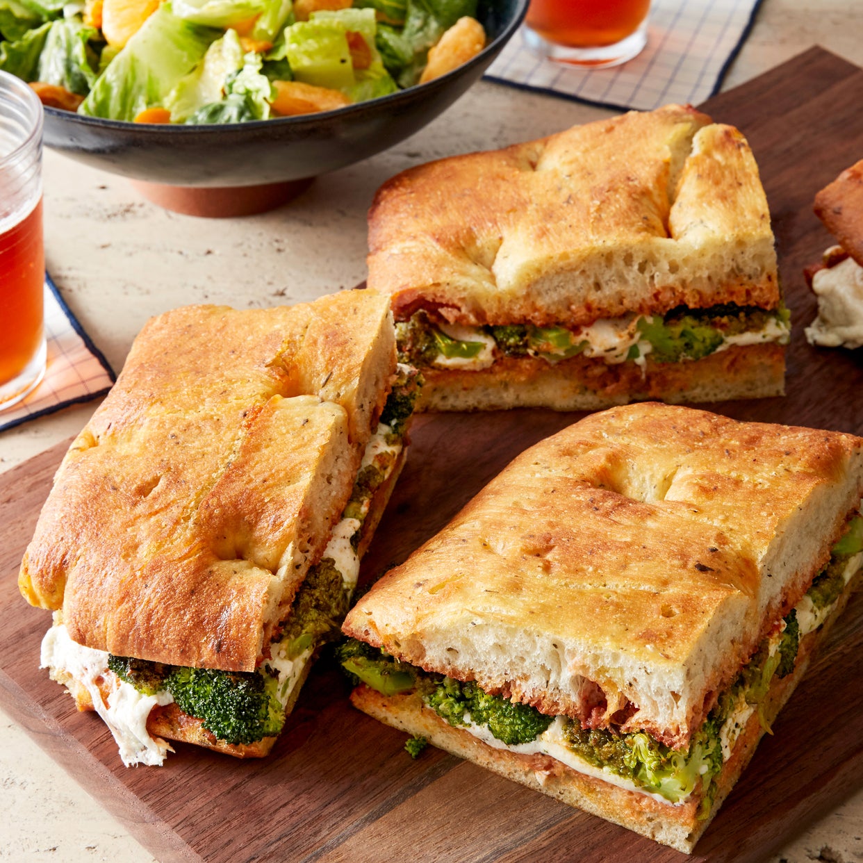 Recipe: Broccoli & Basil Pesto Sandwiches with Romaine Recipe: Broccoli & Basil Pesto Sandwiches with Romaine