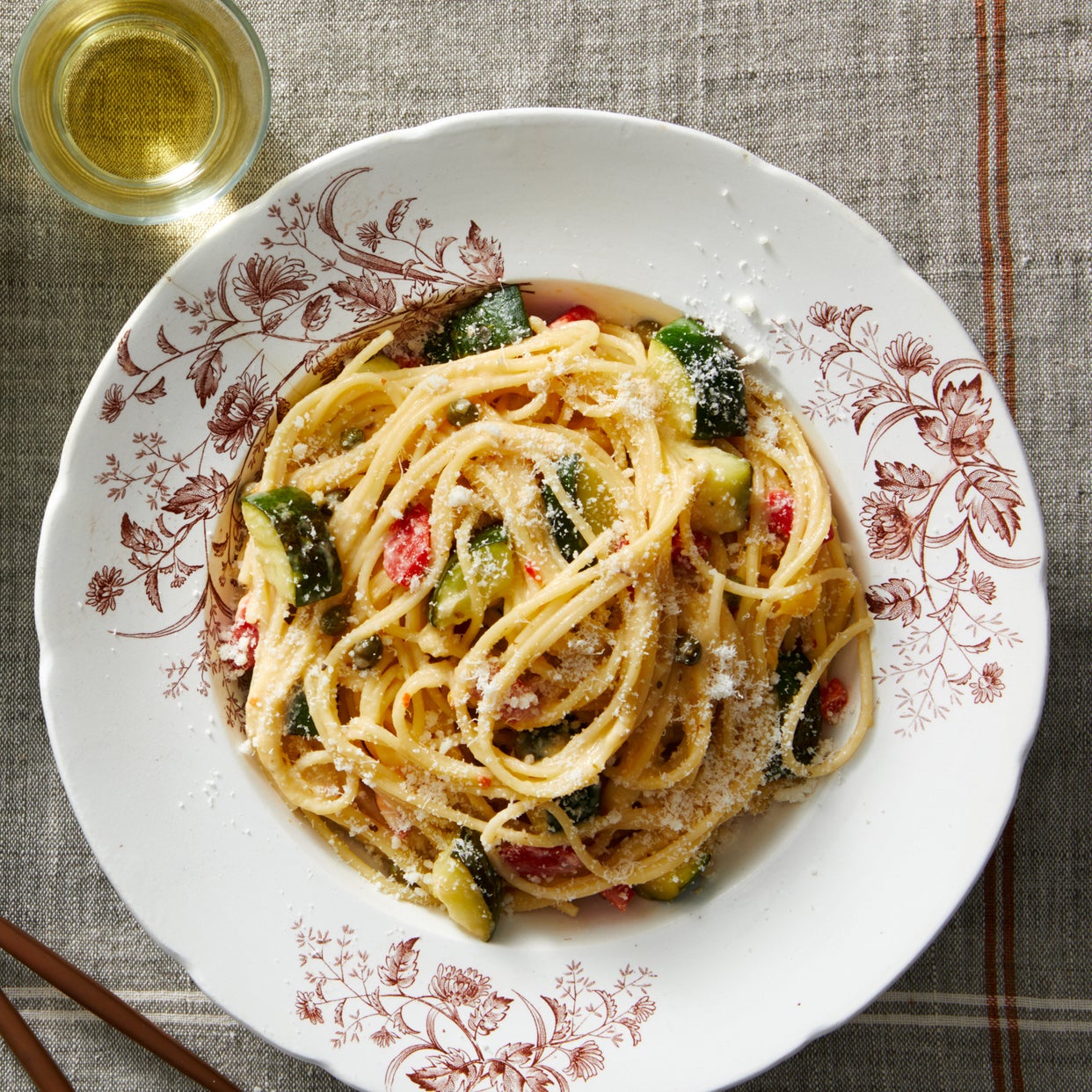 Recipe Spaghettini & Yellow Tomato Sauce with Roasted Red Peppers