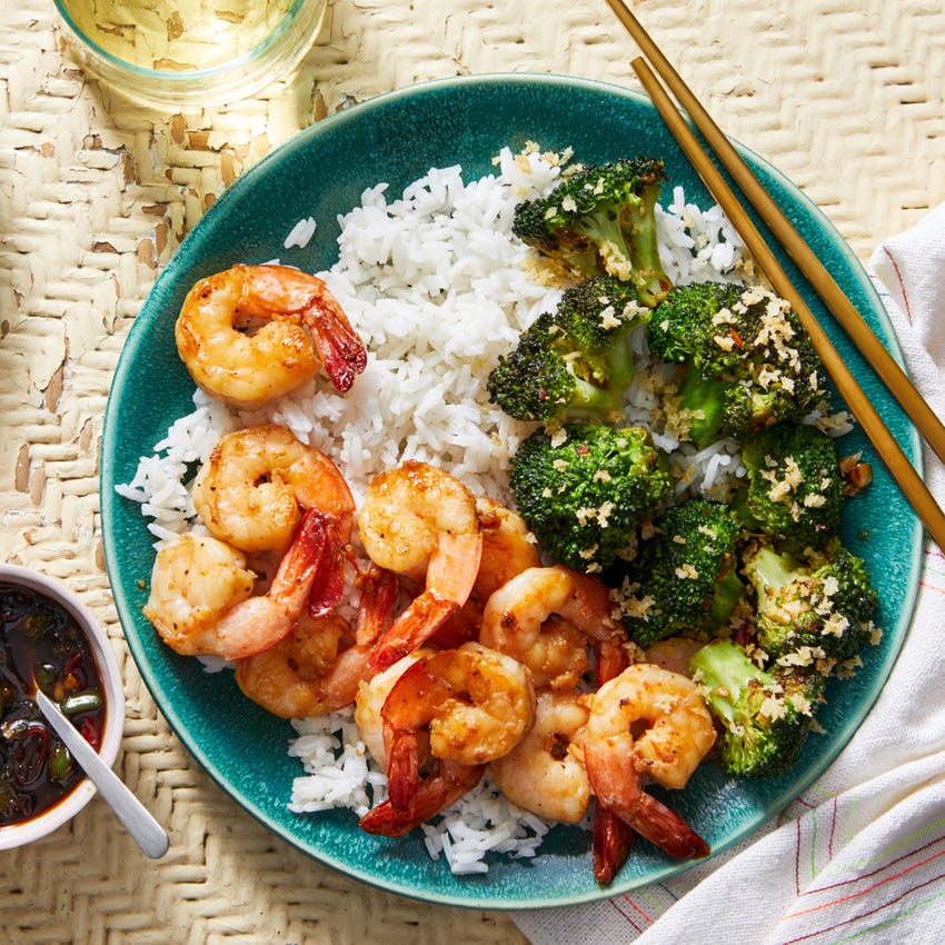 Recipe Garlic & SoyGlazed Shrimp with Broccoli & JalapeñoLime Sauce