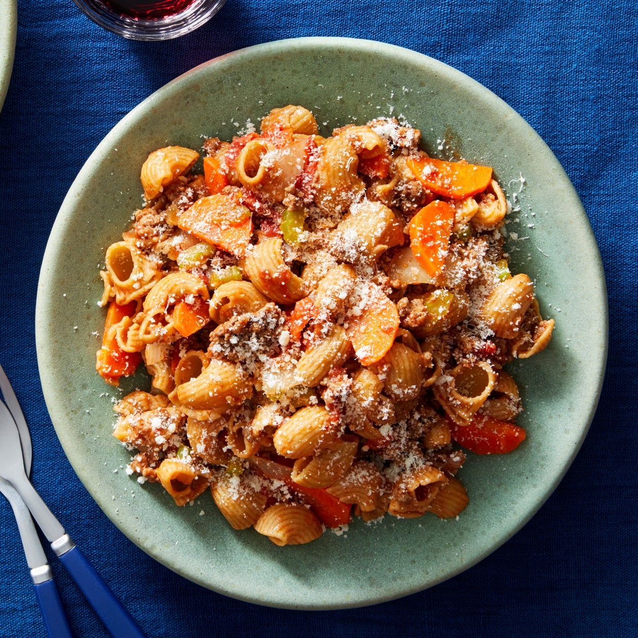 Download Quick Beef Bolognese with Pipe Rigate Pasta - Food Box ... Yellowimages Mockups