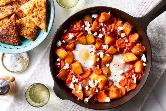 Potato & Pepper Shakshuka with Harissa & Pita Chips-image