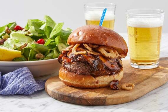 Steakhouse Cheddar Burger with Butter Lettuce, Cucumber & Pistachio Salad-image