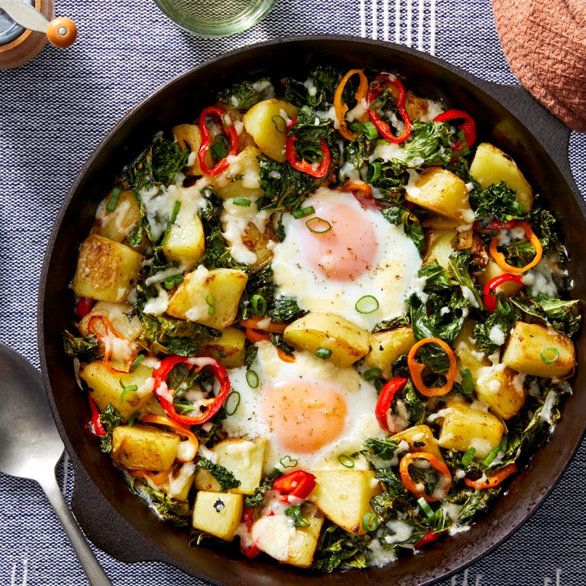 Recipe Baked Pepper & Potato Hash with Eggs & Cheddar Cheese Blue Apron
