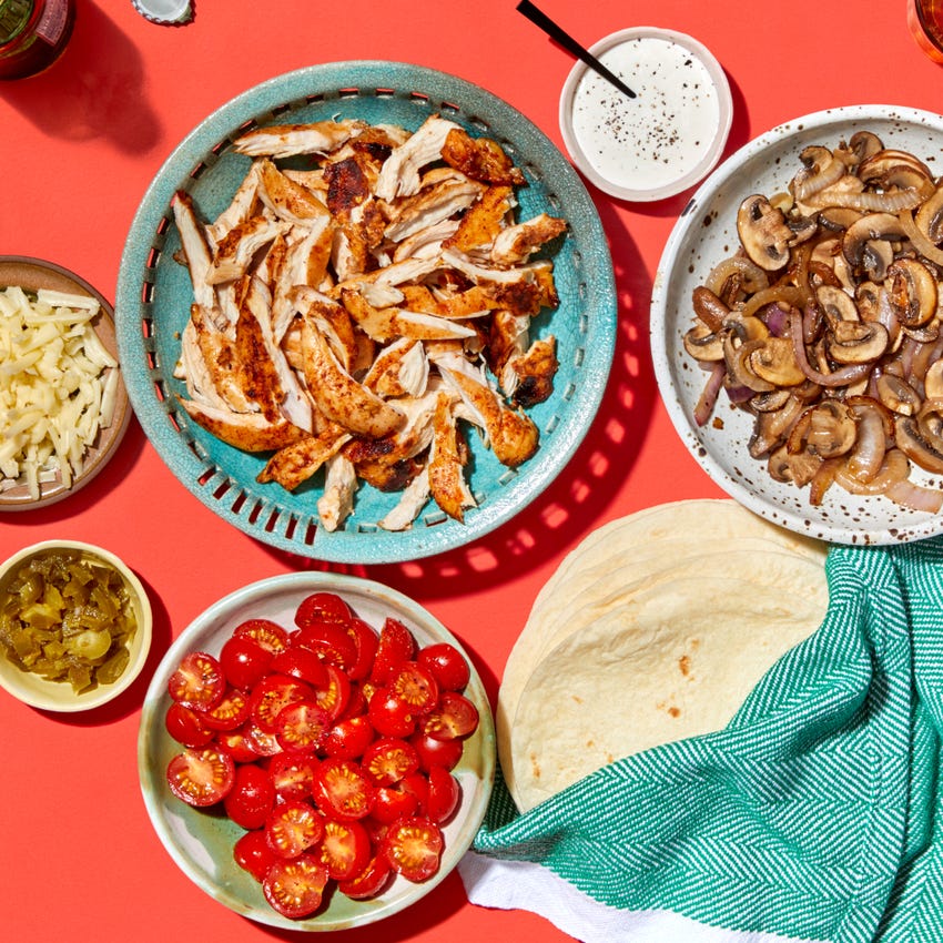 Recipe Chrissy Teigen S Chipotle Lime Chicken Fajitas With Sauteed Mushrooms Onion Blue Apron