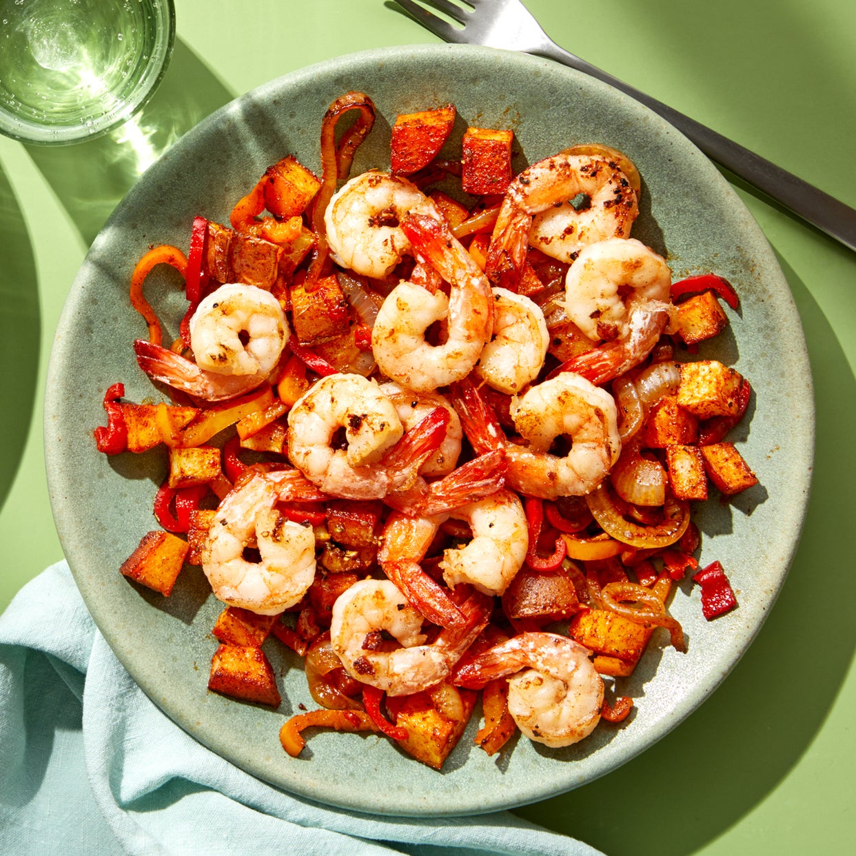 Recipe Garlic Shrimp & SpanishStyle Potatoes with Peppers & Onions