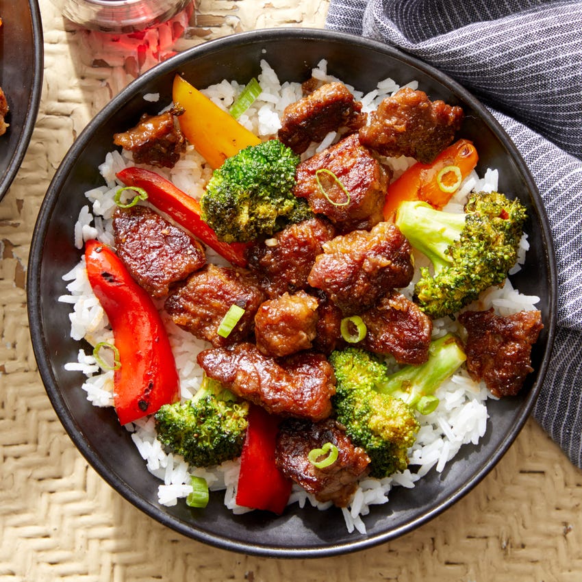 Recipe Spicy Beef & Broccoli with Sweet Peppers & Jasmine Rice Blue