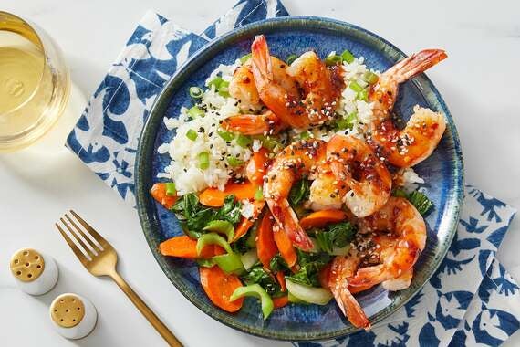 Shrimp & Spicy Sesame Sauce with Bok Choy & Carrots-image