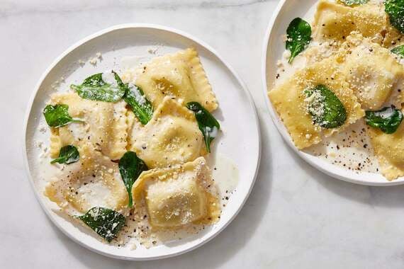 Recipe: White Truffle Ravioli with Spinach &amp; Parmesan - Blue Apron