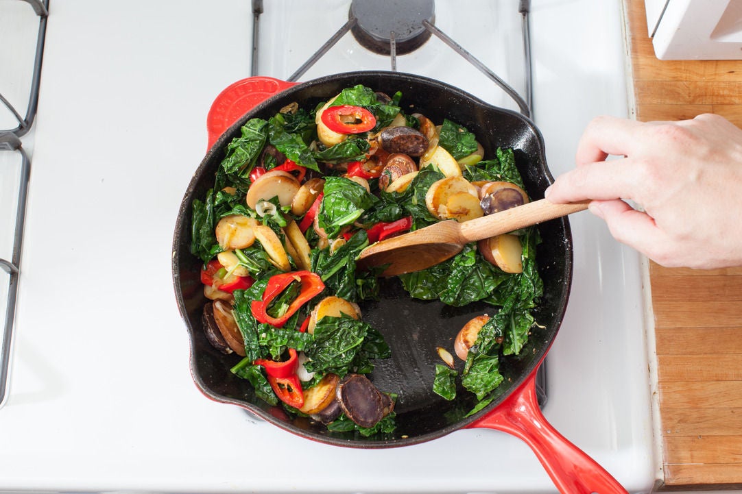 Recipe Fingerling Potato & Kale Hash with Baked Eggs & Aged Cheddar Cheese Blue Apron