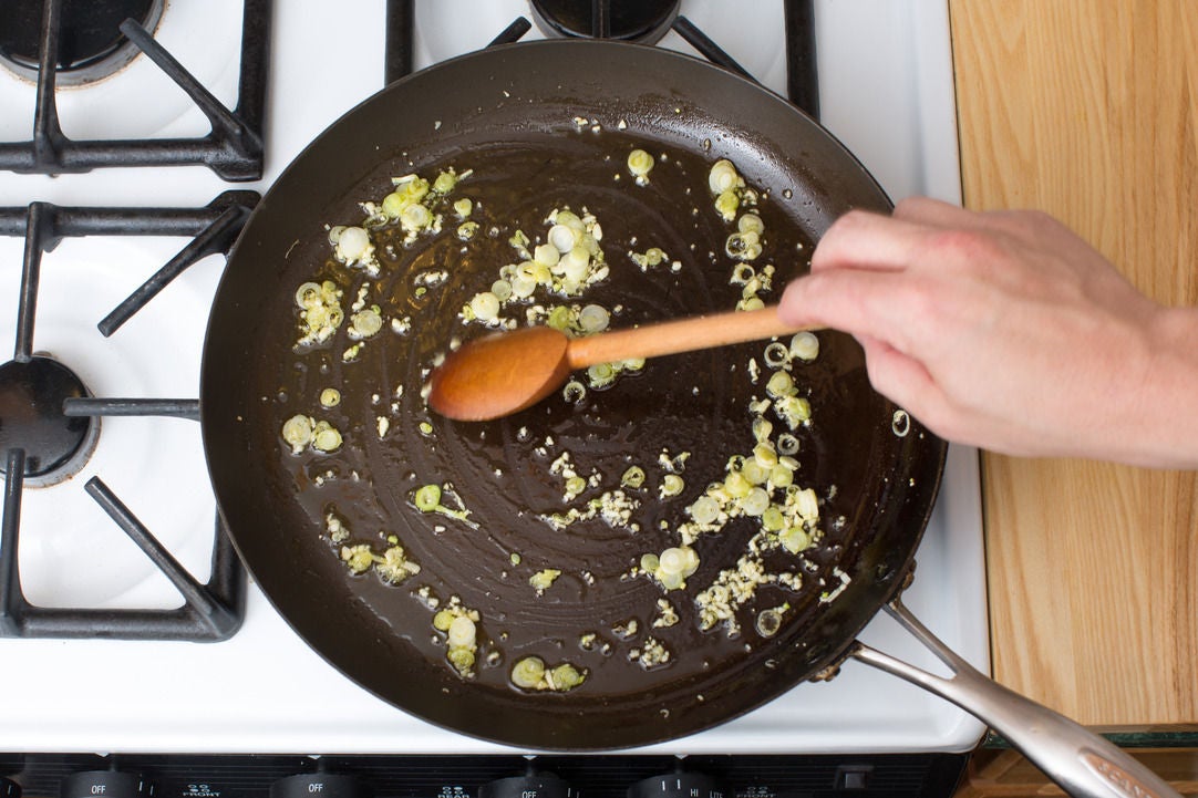 Recipe SouthernStyle Shrimp & Grits with Corn, Zucchini & Cherry