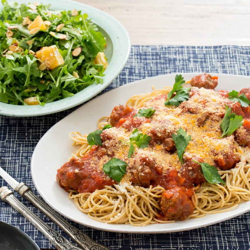 Recipe Whole Wheat Spaghetti & Meatballs with Arugula, Tangelo