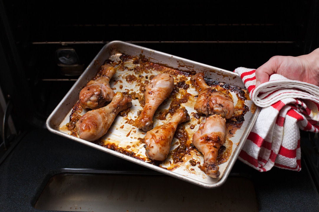 Recipe OrangeGlazed Chicken Drumsticks with Mashed Yucca & Arugula